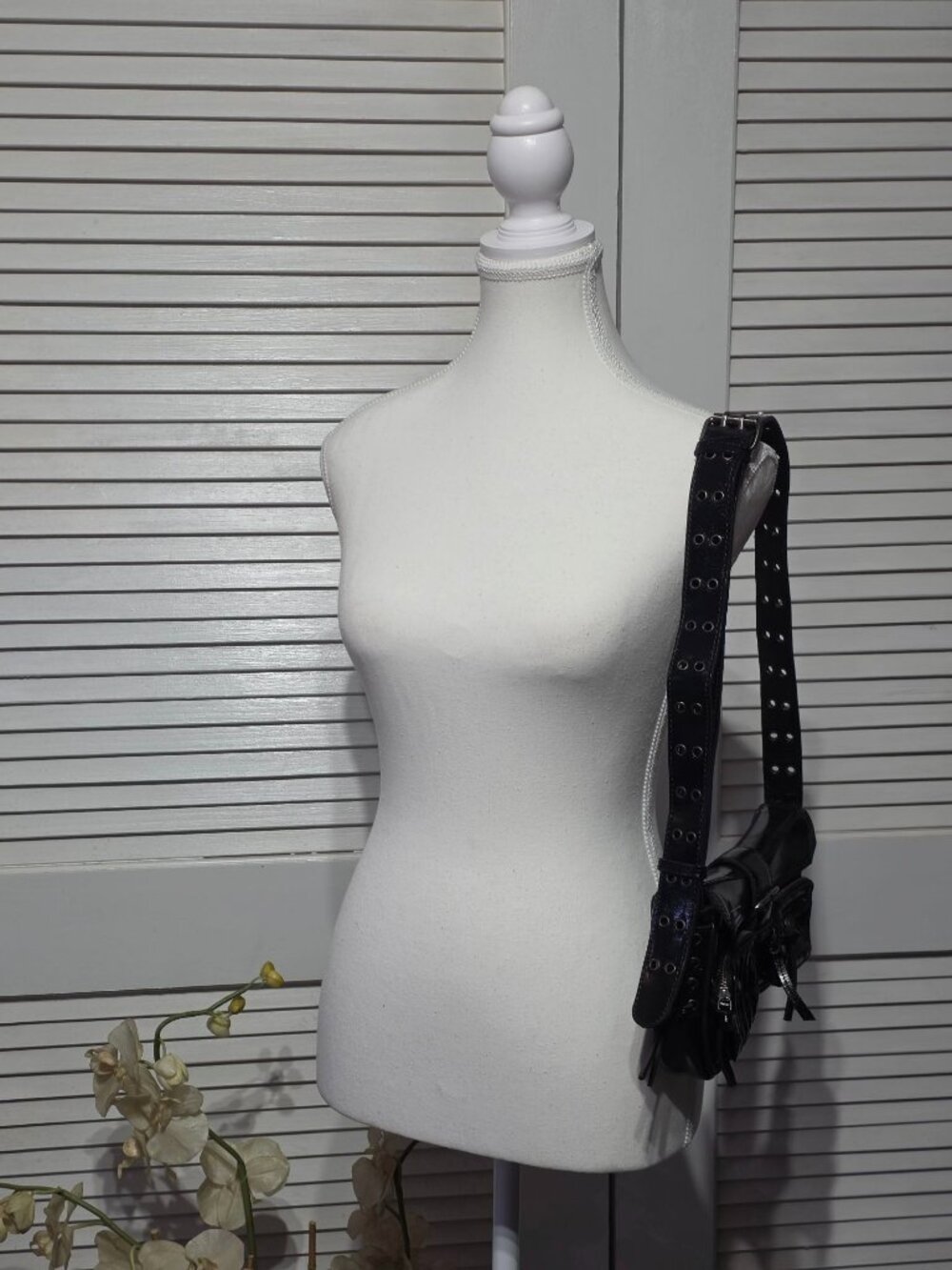Free People Women's Black Leather High Speed Croosbody Shoulder Bag Sz S 3932 - Picture 3 of 16